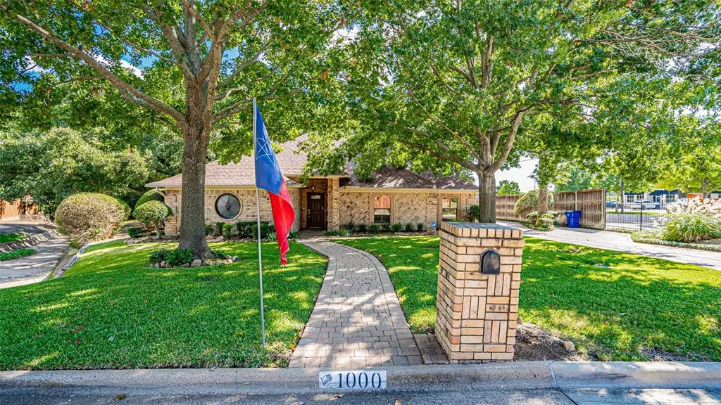 Mansfield, TX 76063,1000 Shady Oak Trail