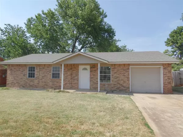 601 Woods Drive, Noble, OK 73068