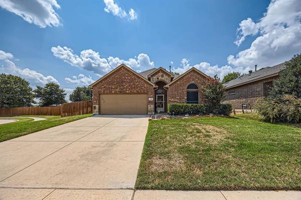 4800 Gunnison Drive,  Denton,  TX 76208