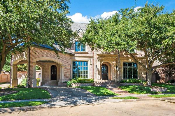 44 Armstrong Drive, Frisco, TX 75034