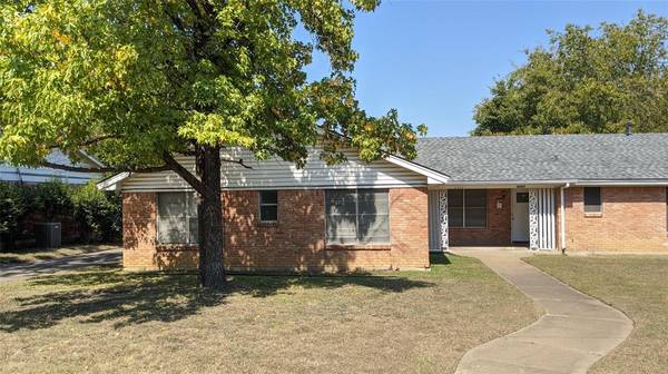 5313 Wonder Drive, Fort Worth, TX 76133