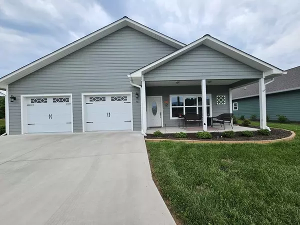 321 Riverwalk Circle, Hayesville, NC 28904