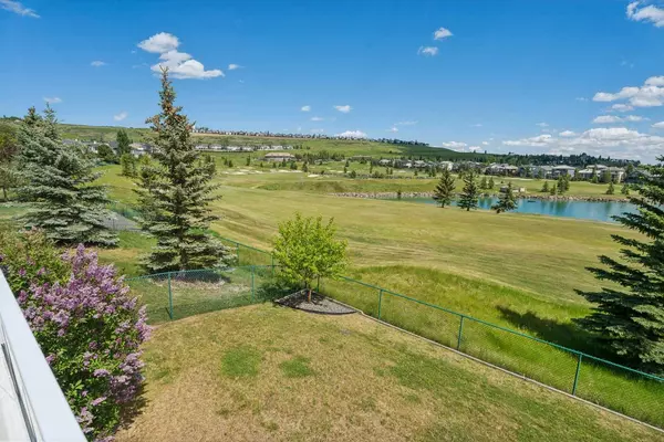 Cochrane, AB T4C1N7,82 Gleneagles Close