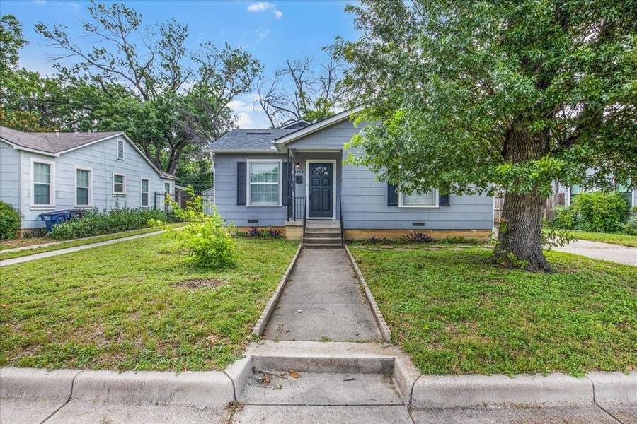 2729 Wayside Avenue, Fort Worth, TX 76110