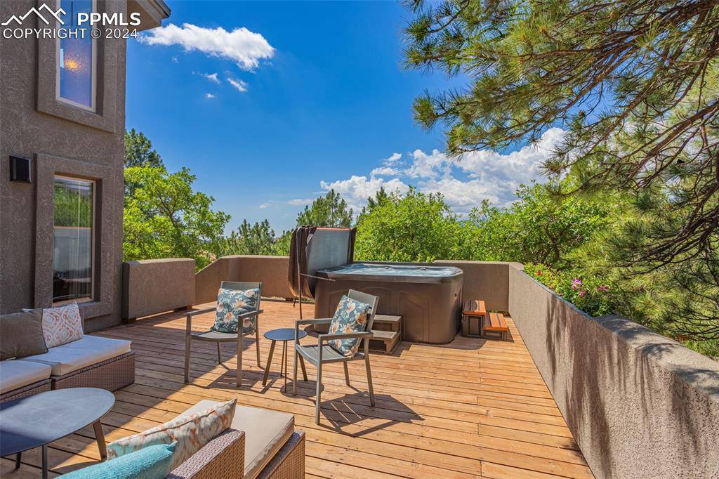 Colorado Springs, CO 80919,6835 Oak Valley LN