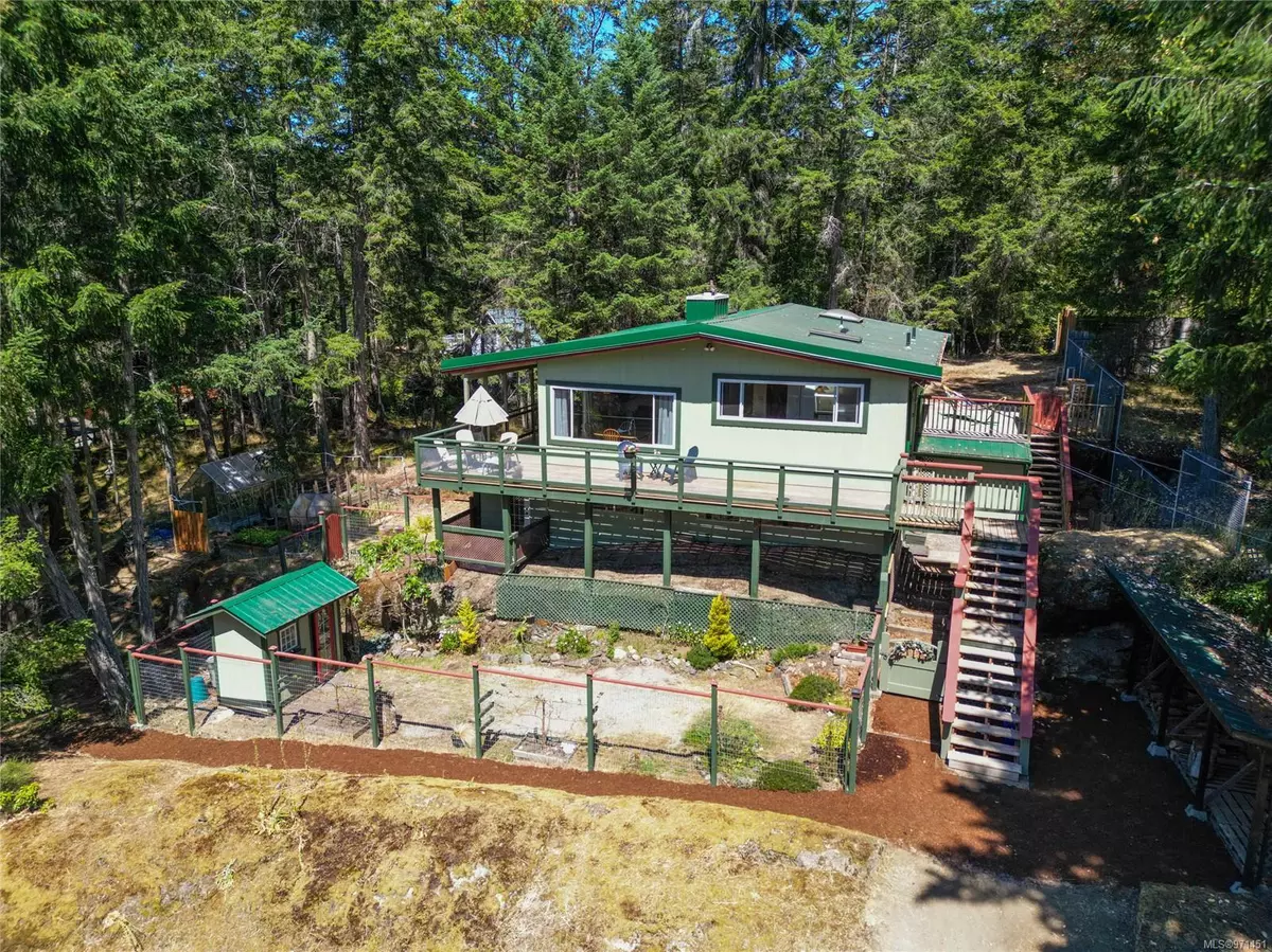 Pender Island, BC V0N 2M2,38210 Schooner Way