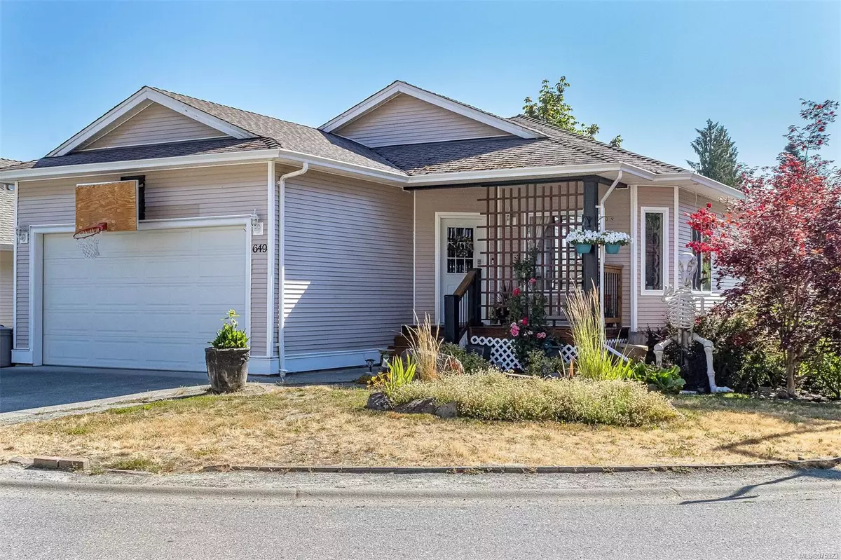 Ladysmith, BC V9G 2C1,649 Oakwood Rd