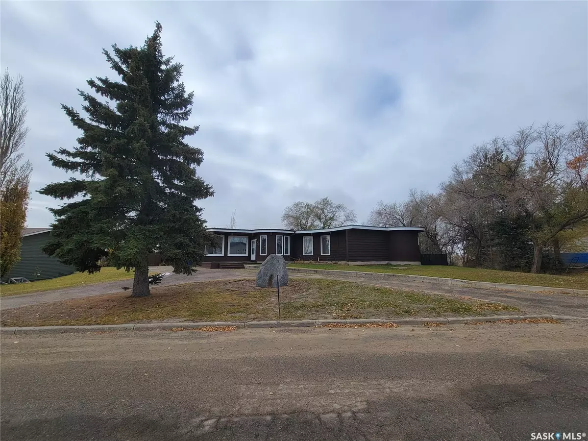 Kerrobert, SK S0L 1R0,335 Yukon AVENUE