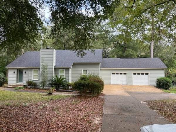 1355 SE Brookwood Drive, Cairo, GA 39828