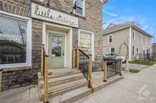 Spencerville, ON K0E 1X0,14 SPENCER ST