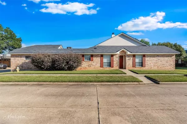 Bossier City, LA 71112,5005 Longstreet Place #85