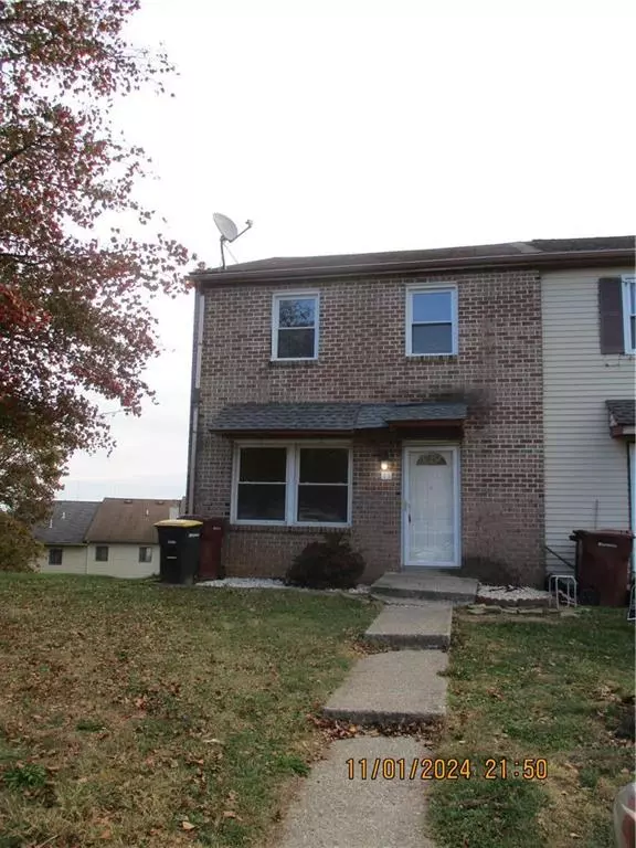 13 Eisenhower Circle, Whitehall Twp, PA 18052