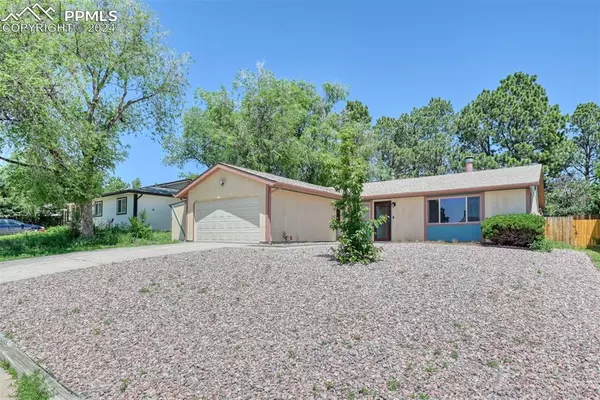 6930 Omaha BLVD, Colorado Springs, CO 80915