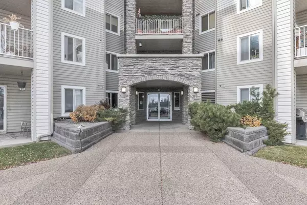 Calgary, AB T2Y4K4,1000 Somervale CT Southwest #415