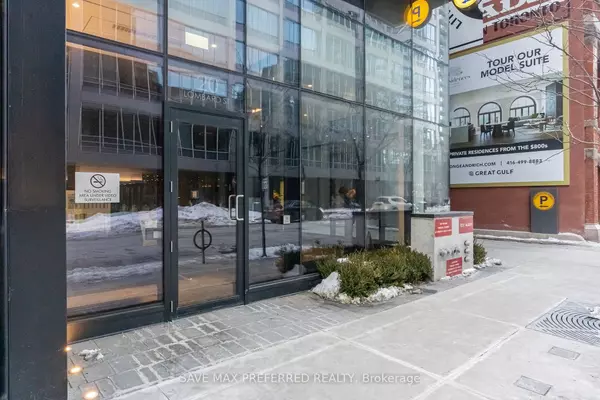 Toronto C08, ON M5C 0A7,20 Lombard ST #4406