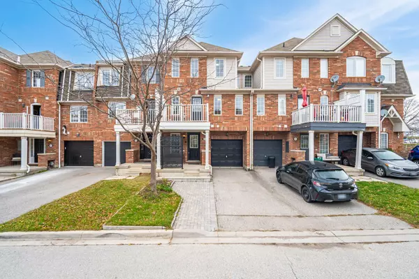 Oakville, ON L6M 5H9,3033 Drumloch AVE