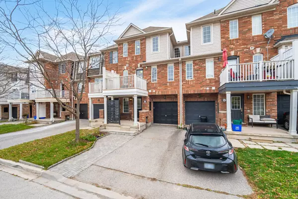 Oakville, ON L6M 5H9,3033 Drumloch AVE