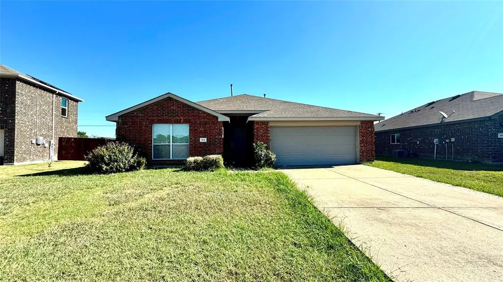 106 Brushy Creek Lane, Terrell, TX 75160