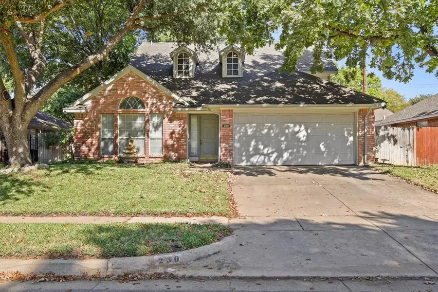 230 Brittany Drive, Euless, TX 76039