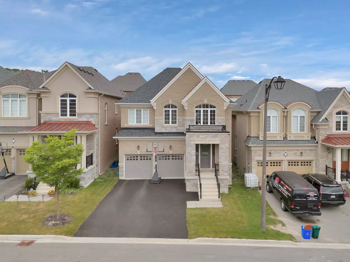 East Gwillimbury, ON L9N 0S6,77 Forest Edge CRES