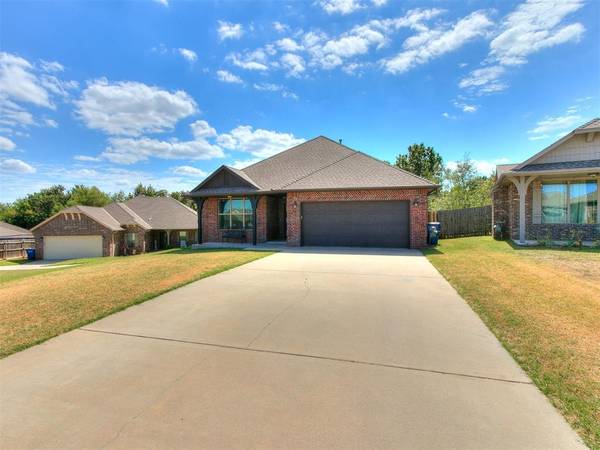 20662 Autumn Trail, Harrah, OK 73045