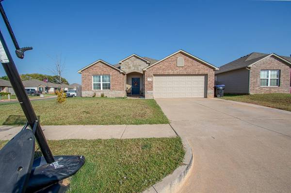 1317 Gypsum Place, Noble, OK 73068