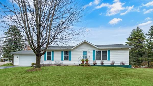 10530 Fieldcrest Rd, Sister Bay, WI 54234