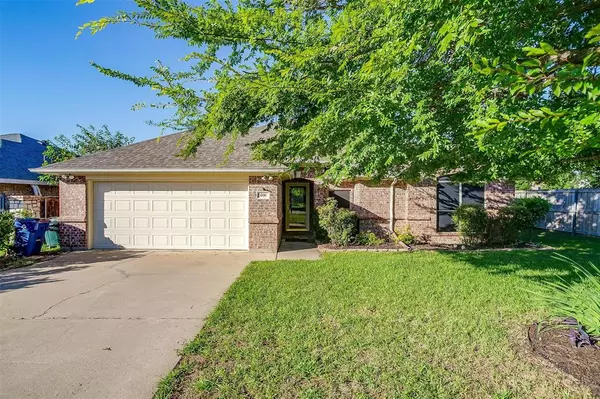 Burleson, TX 76028,600 Crestmont Court