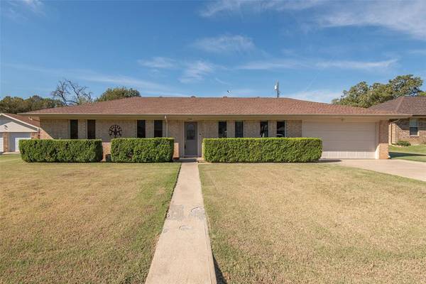 1706 N Haven Drive, Corinth, TX 76210