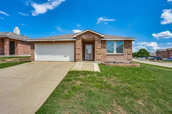 Arlington, TX 76002,616 Almandora Drive