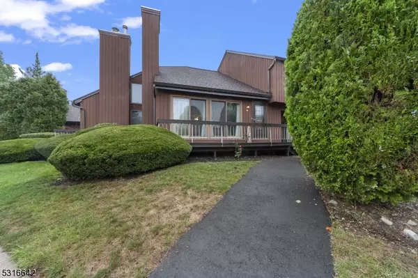 23 Bloomingdale Dr, Hillsborough Twp., NJ 08844