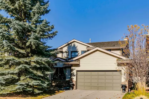 56 Woodford Close SW, Calgary, AB T2W 5P3