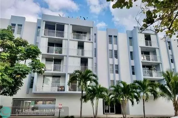 7705 Abbott Ave  #201, Miami Beach, FL 33141