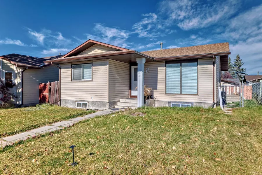 43 Castleridge WAY NE, Calgary, AB T3J1P8