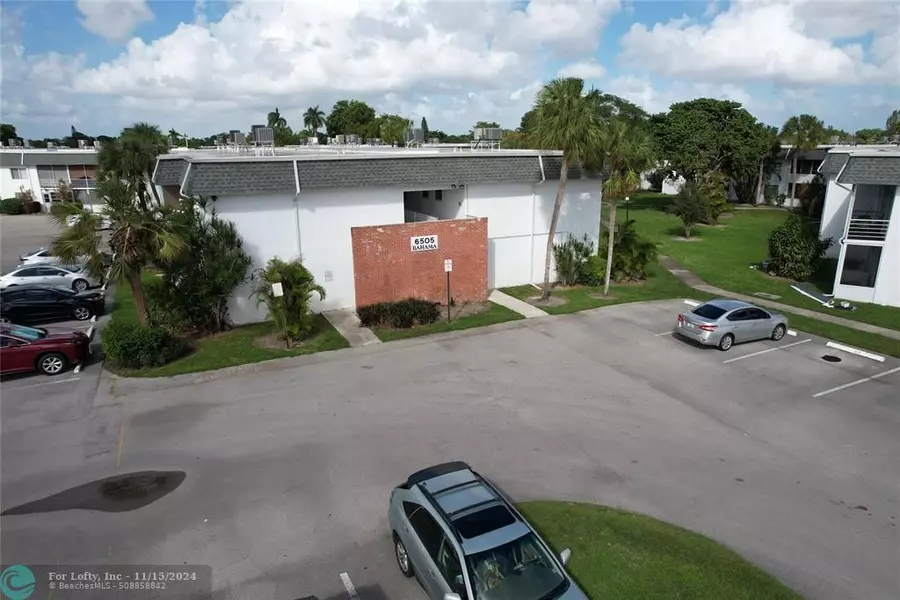 6505 Winfield Blvd  #B8, Margate, FL 33063