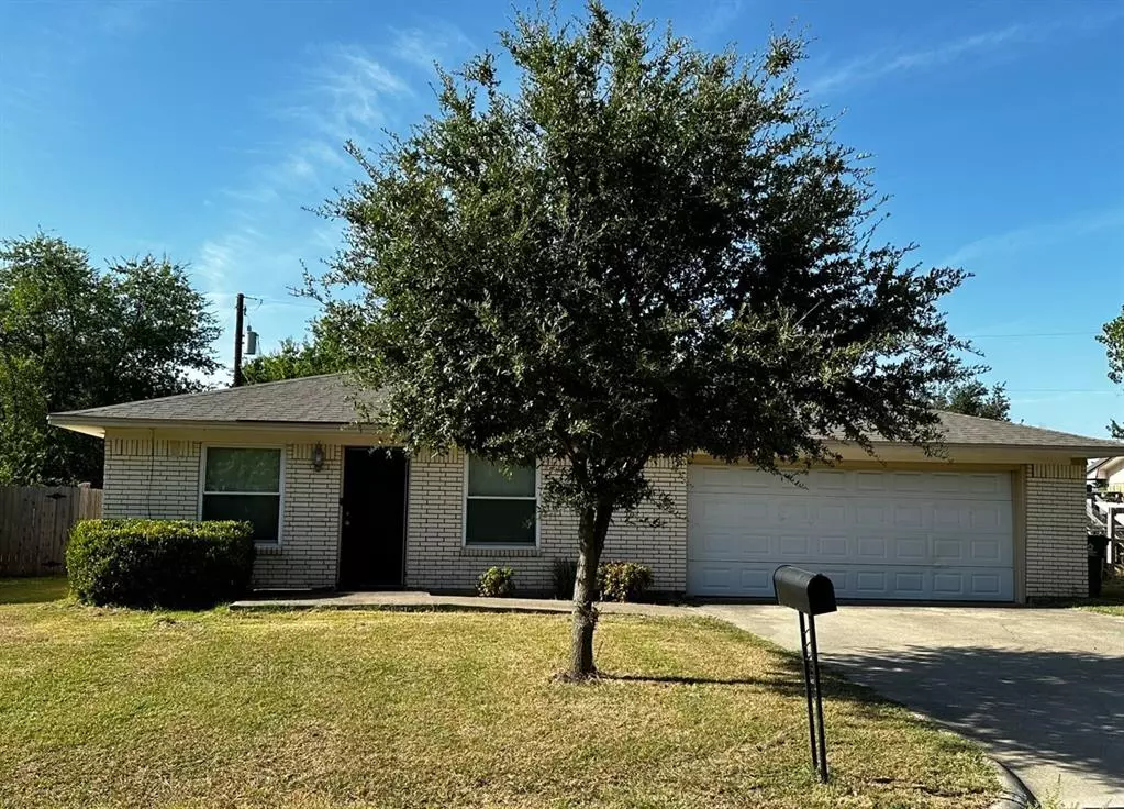 Sanger, TX 76266,104 South Manor Court