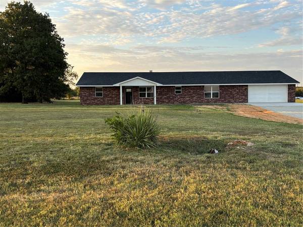 43408 Hazel Dell Road, Meeker, OK 74855