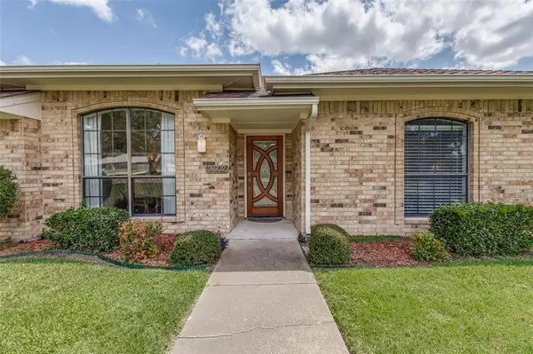 3502 Faulkner Drive,  Rowlett,  TX 75088