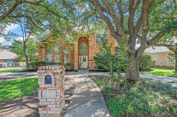 4401 Fair Ridge Drive, Fort Worth, TX 76008