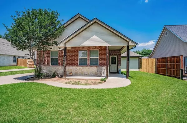 Granbury, TX 76048,804 Switzer Street