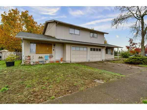 Springfield, OR 97477,1917 DEBRA DR