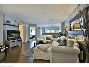 Oakville, ON L6M 4N3,1490 Bishops Gate #105