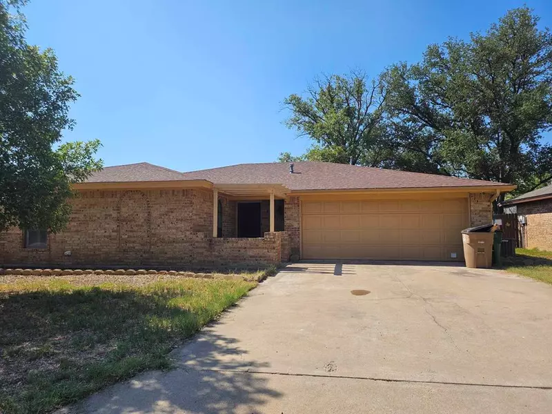 1801 Parkview Dr, San Angelo, TX 76904