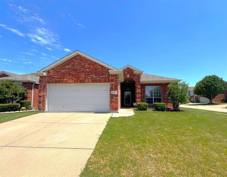 9617 Willow Branch Way, Fort Worth, TX 76036