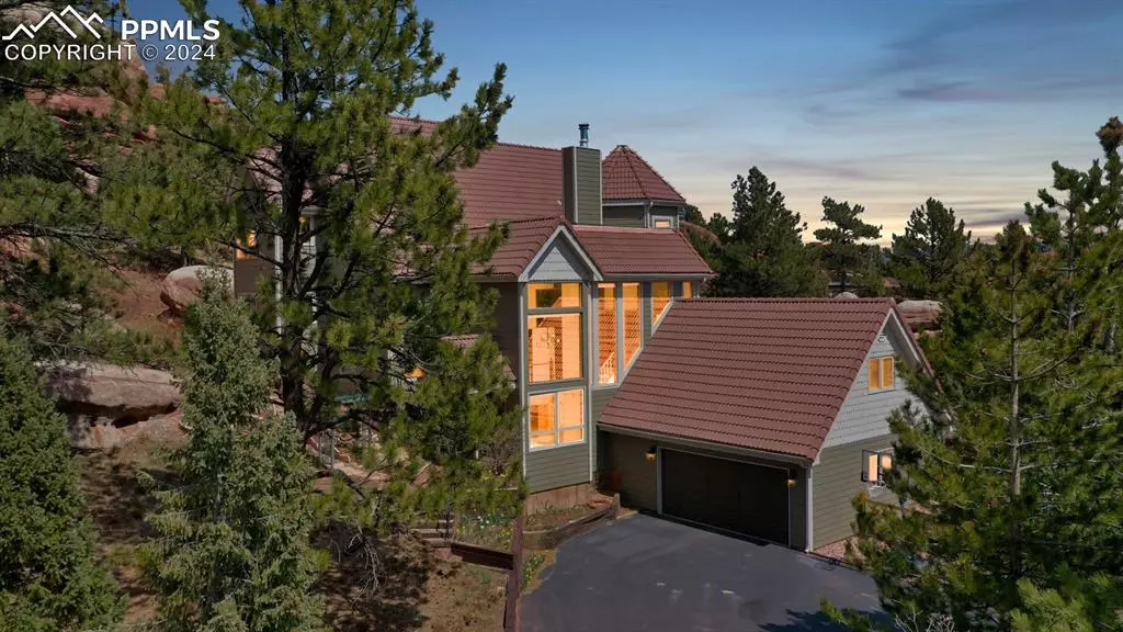 6305 Apache DR, Larkspur, CO 80118