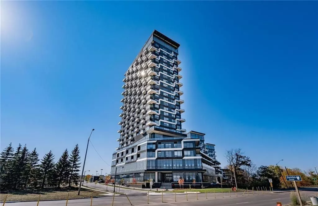 Oakville, ON L6H 3R6,297 Oak Walk DR #1202