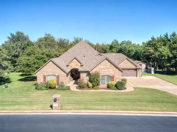 Edmond, OK 73034,7072 Cedar Lake Drive