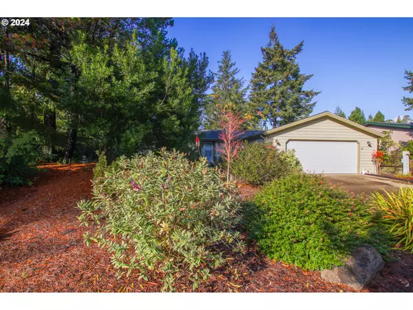 Florence, OR 97439,607 GLENBROOK CIR