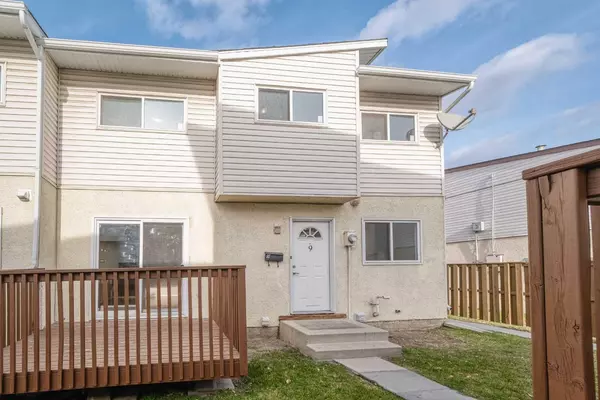 4515 7 AVE SE #9, Calgary, AB T2A 5E4