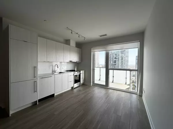 Mississauga, ON L5B 3M8,4130 Parkside Village DR #2509